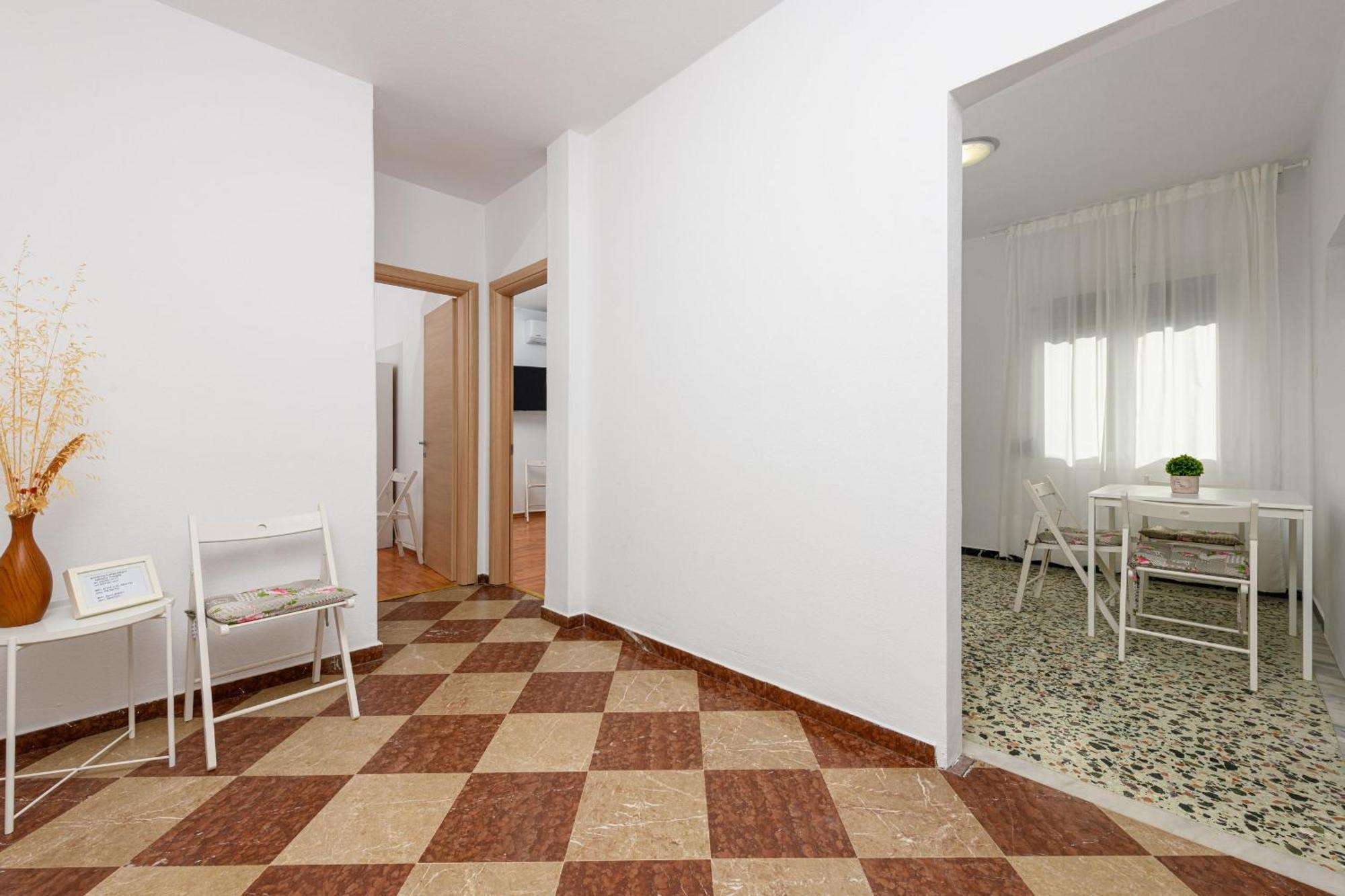 Whitegold Apartments Panagia Панагия Стая снимка