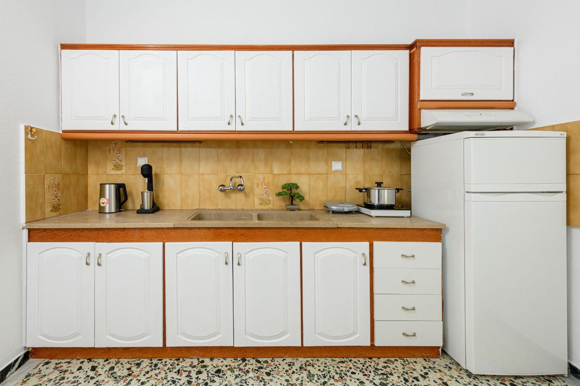 Whitegold Apartments Panagia Панагия Стая снимка