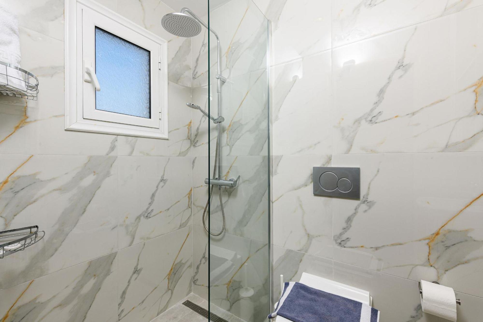 Whitegold Apartments Panagia Панагия Екстериор снимка