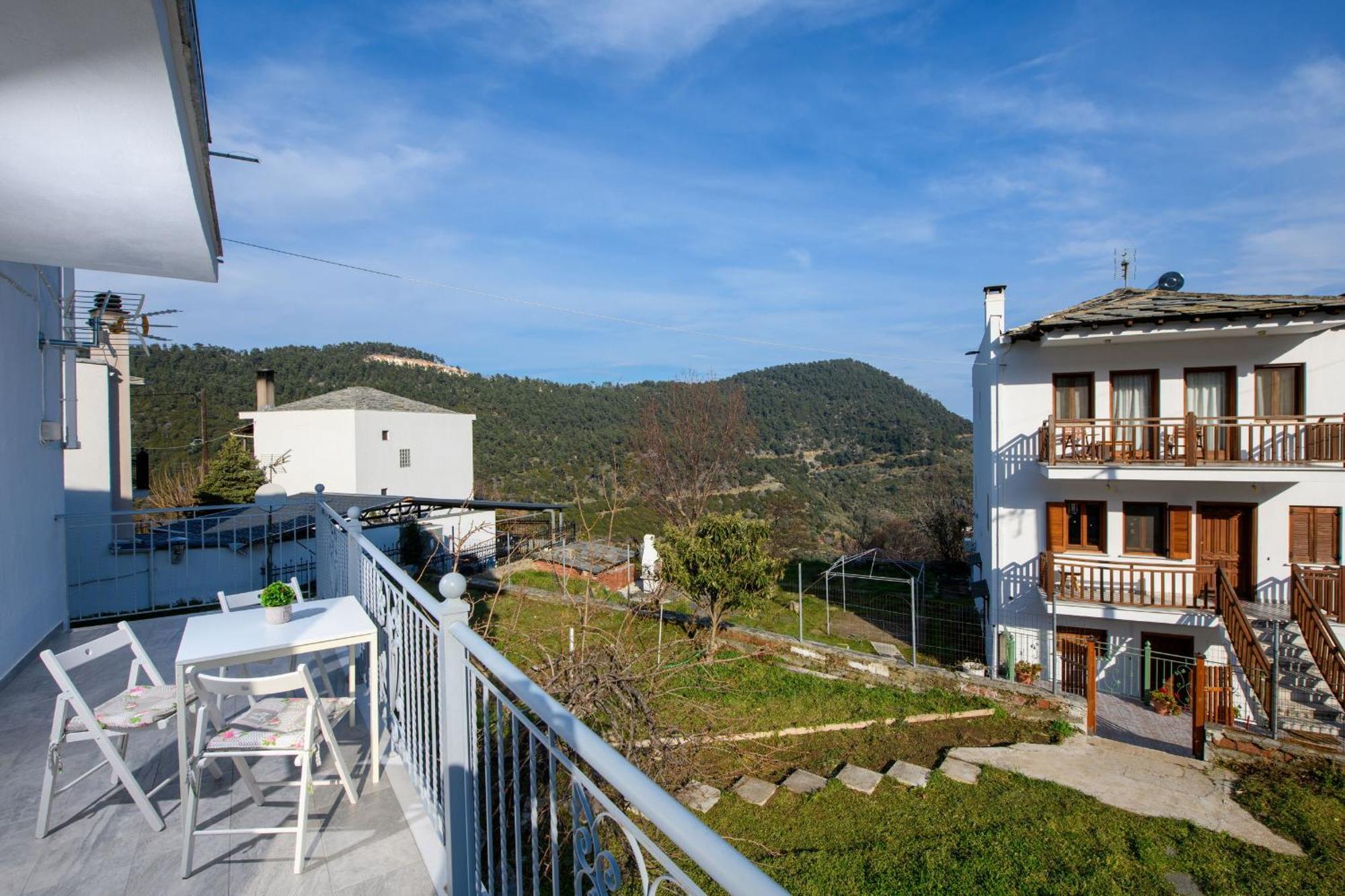 Whitegold Apartments Panagia Панагия Екстериор снимка